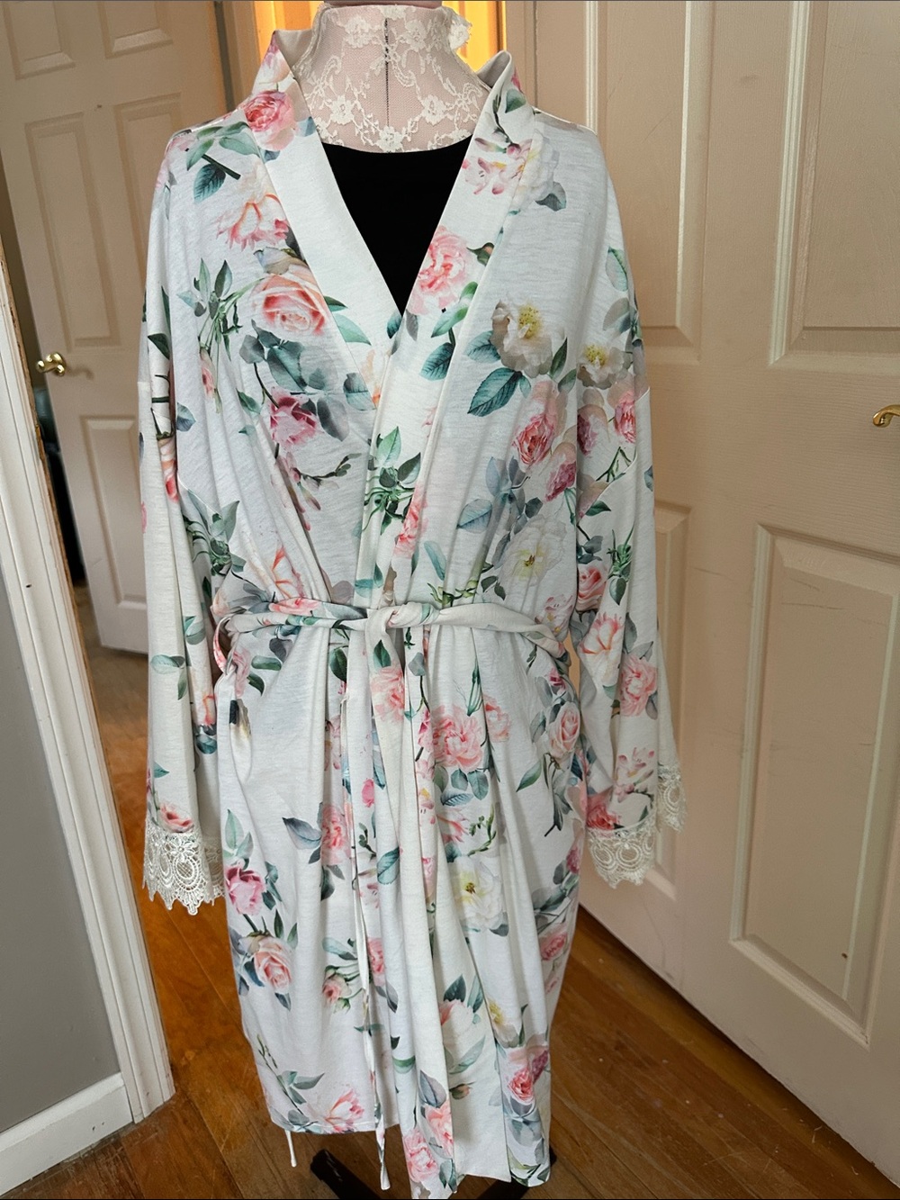 Flora Nikrooz Ivory Floral Satin-Feel Robe with Pink Roses